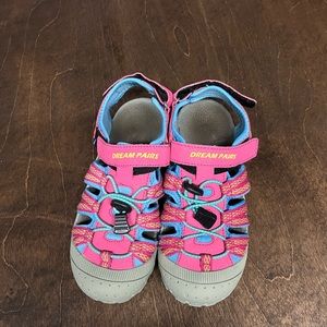 Dream Pairs girls shoes